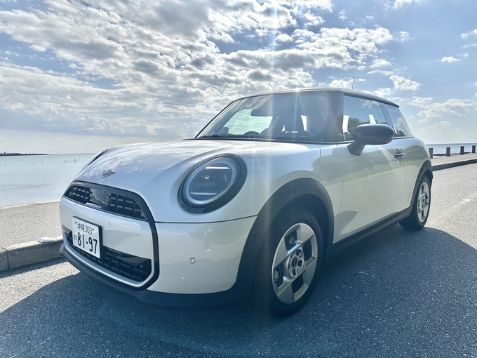 2024年度式 新型MINIクーパー3ドア(F66) ボディーカラー:ナノクホワイト【NS1W】画像